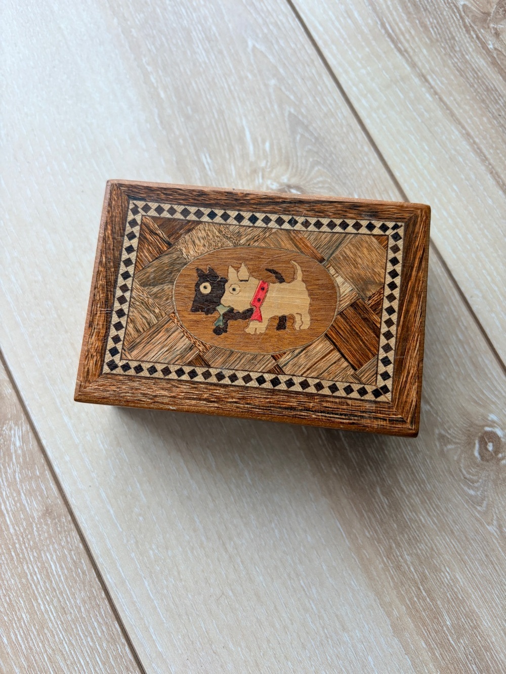 JAPAN VINTGE Wooden Inlay Trinket Box with Dog Motif - Brown